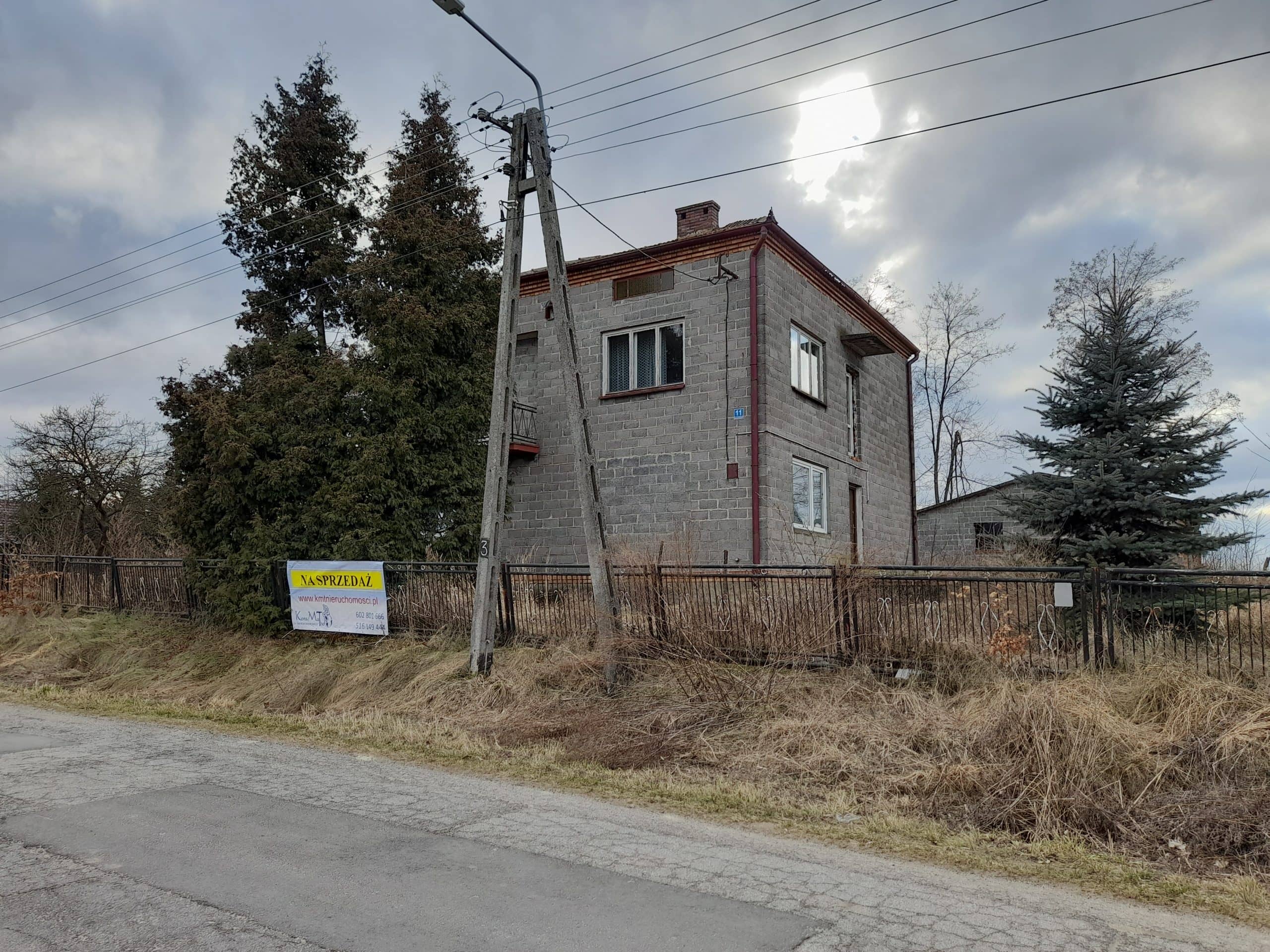 Dom do remontu o pow. 220m2 w Skorczowie