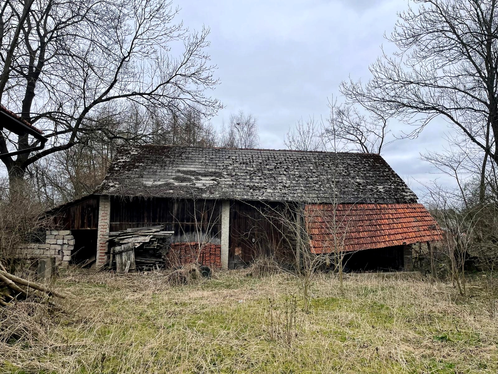 Dom, działka 0,35 ha, Kujawki, gmina Działoszyce