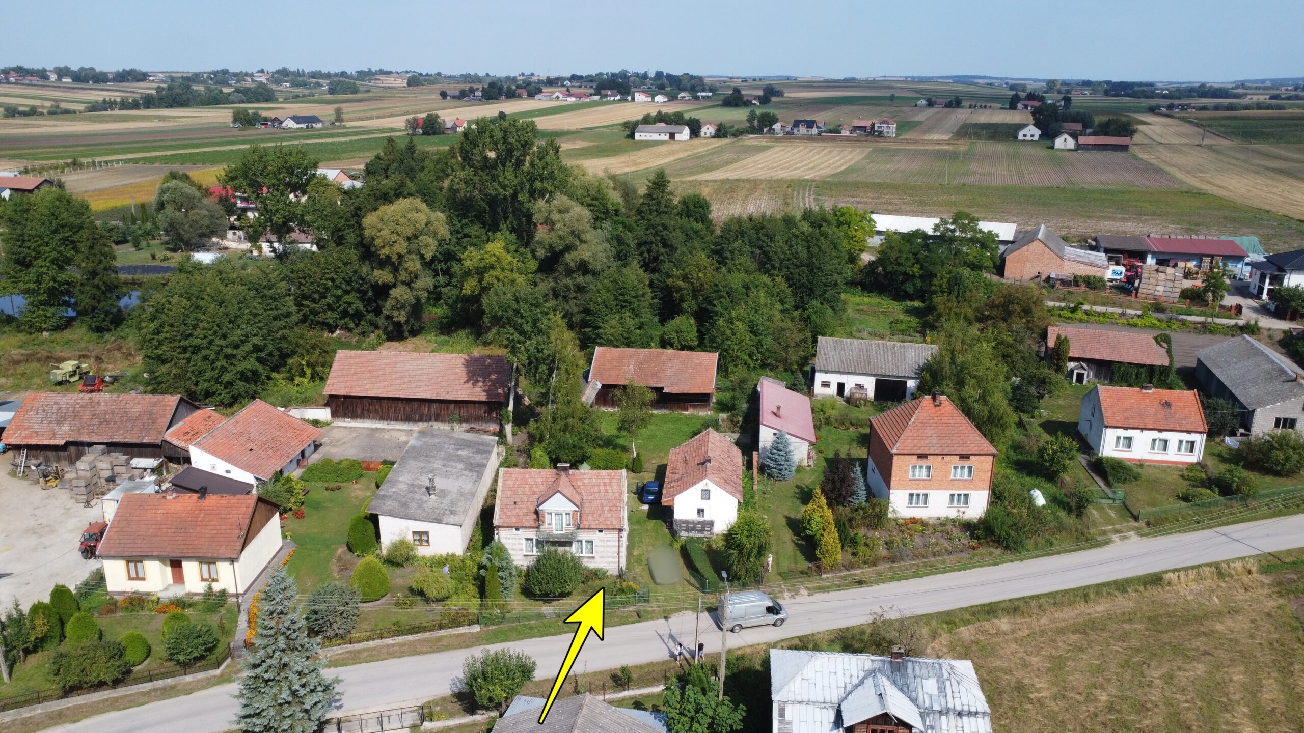 Dom 90 m2, do remontu, Kobylniki, gm. Skalbmierz, świętokrzyskie