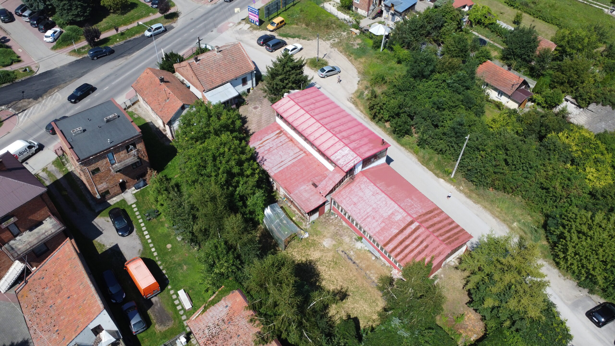 Budynki usługowe 350 m2, dom do remontu lub wyburzenia 77 m2, Kazimierza Wielka, świętokrzyskie