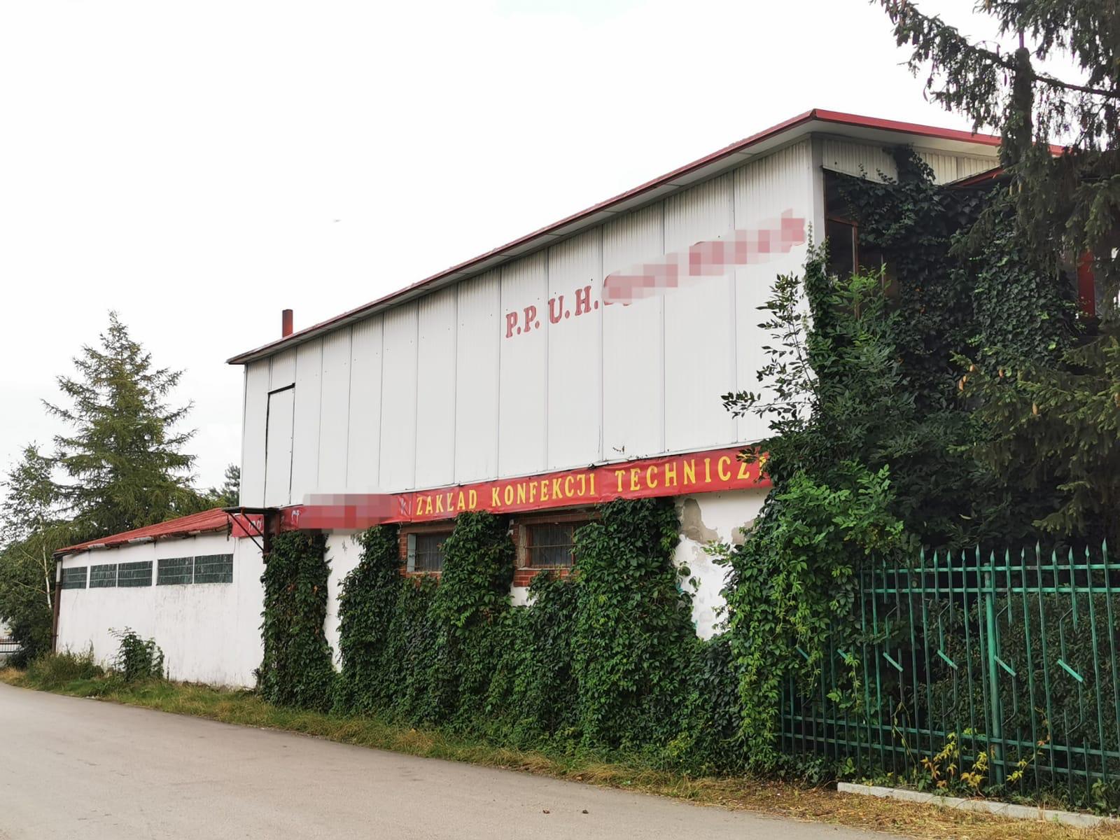 Budynki usługowe 350 m2, dom do remontu lub wyburzenia 77 m2, Kazimierza Wielka, świętokrzyskie