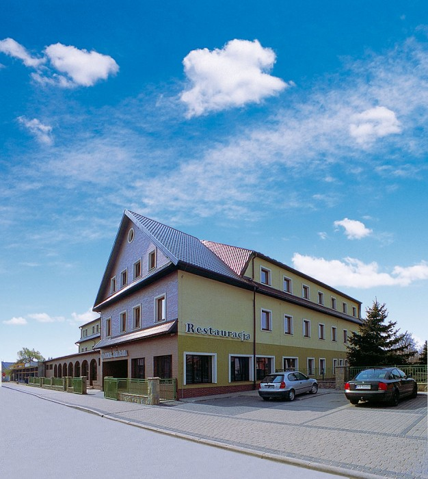 Hotel, budynek hotelowy, Nowe Brzesko, powiat proszowicki, małopolskie.