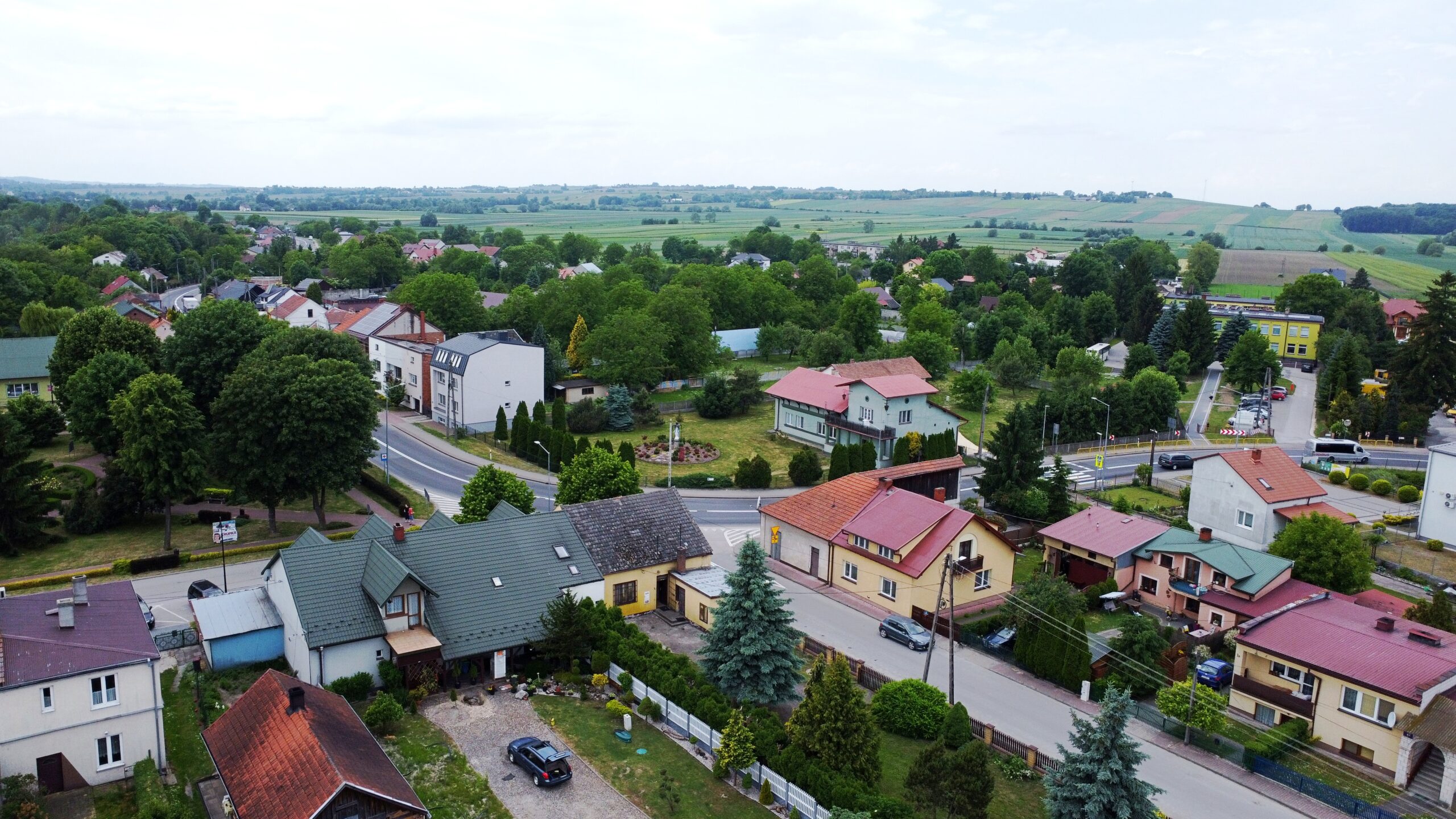Budynek usługowy handlowy, Opatowiec, świętokrzyskie