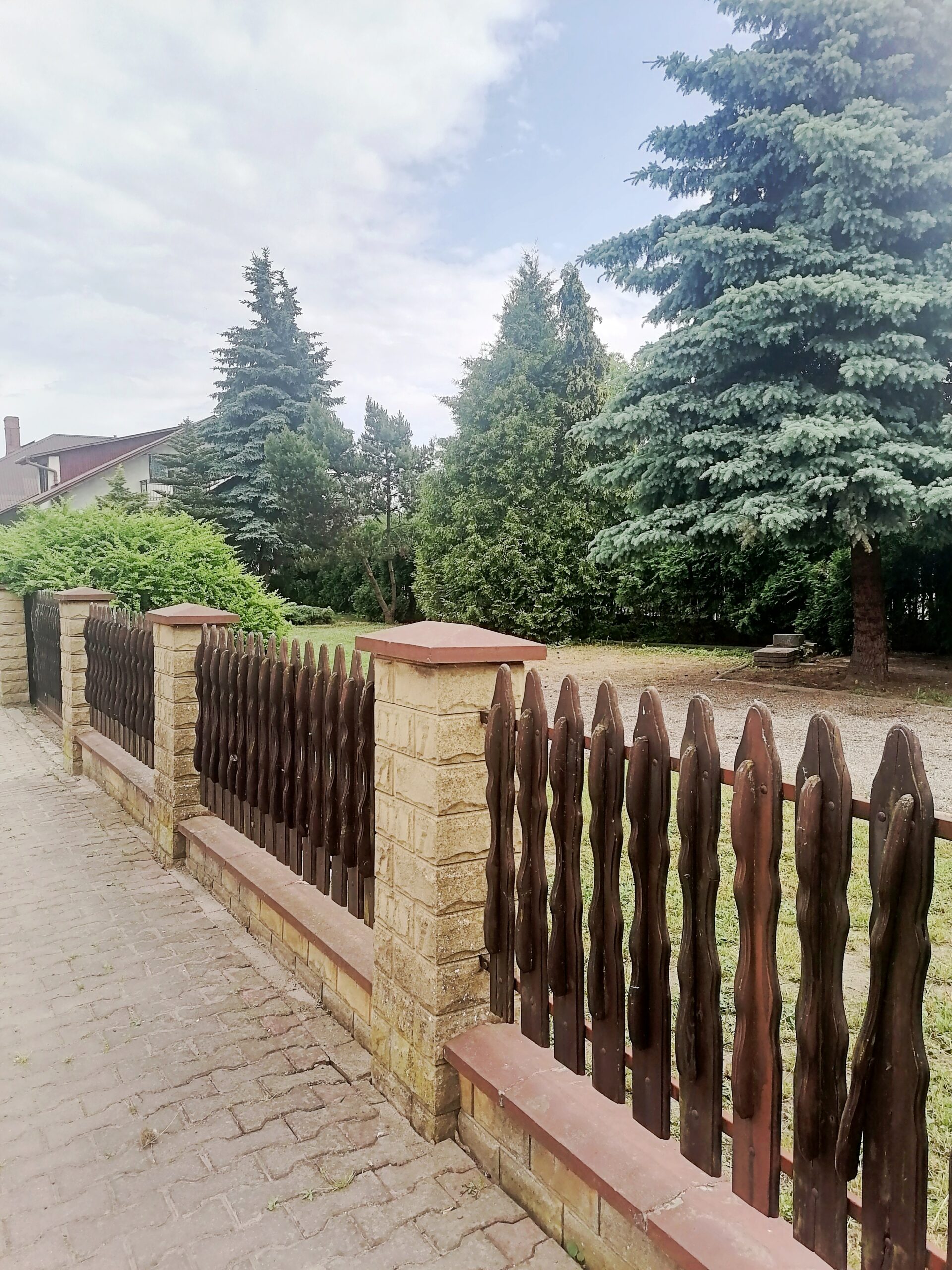 Budynek usługowy handlowy, Opatowiec, świętokrzyskie