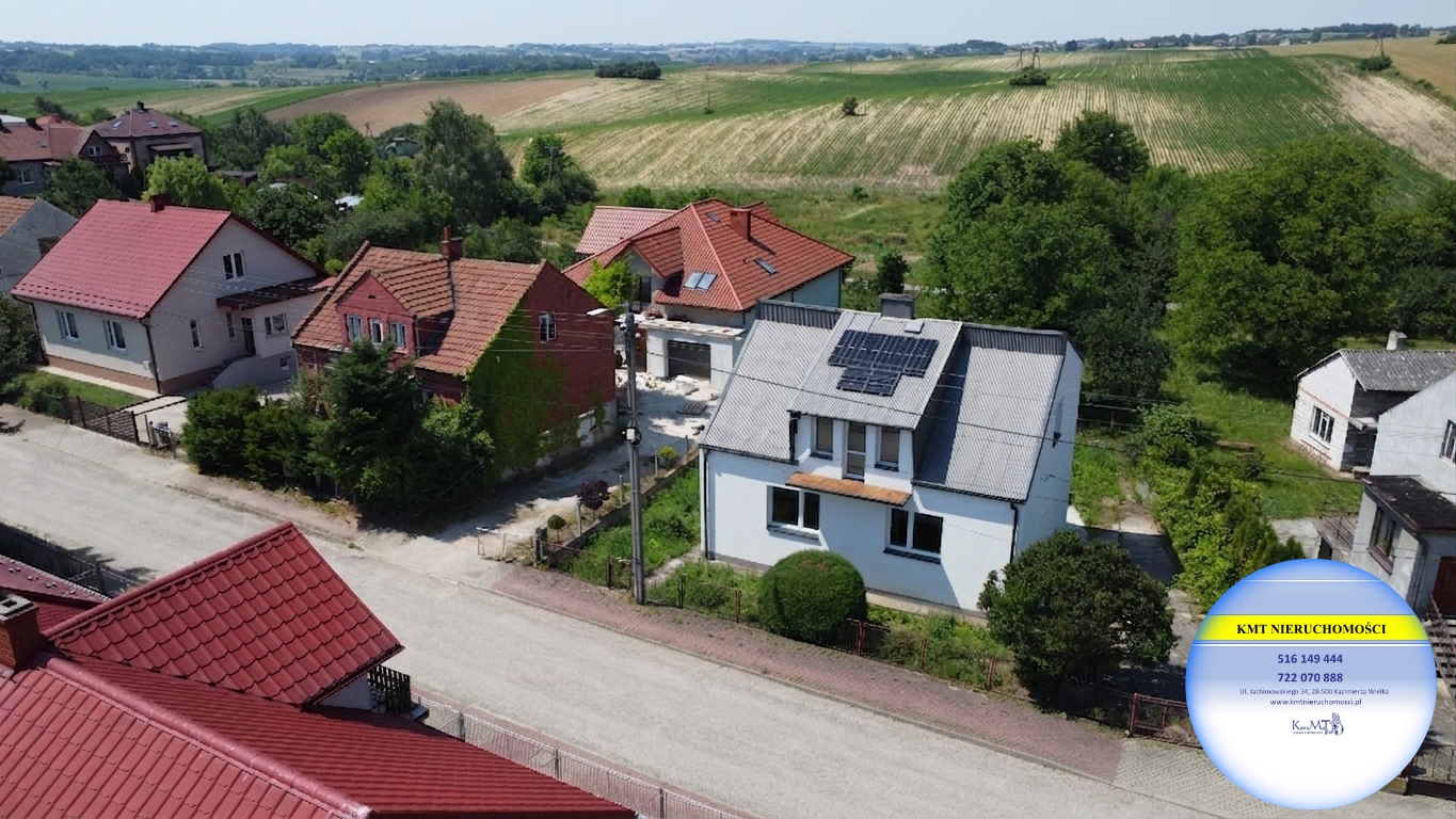 Dom, Kazimierza Wielka ul. Broniewskiego, stan dobry, do zamieszkania, świętokrzyskie