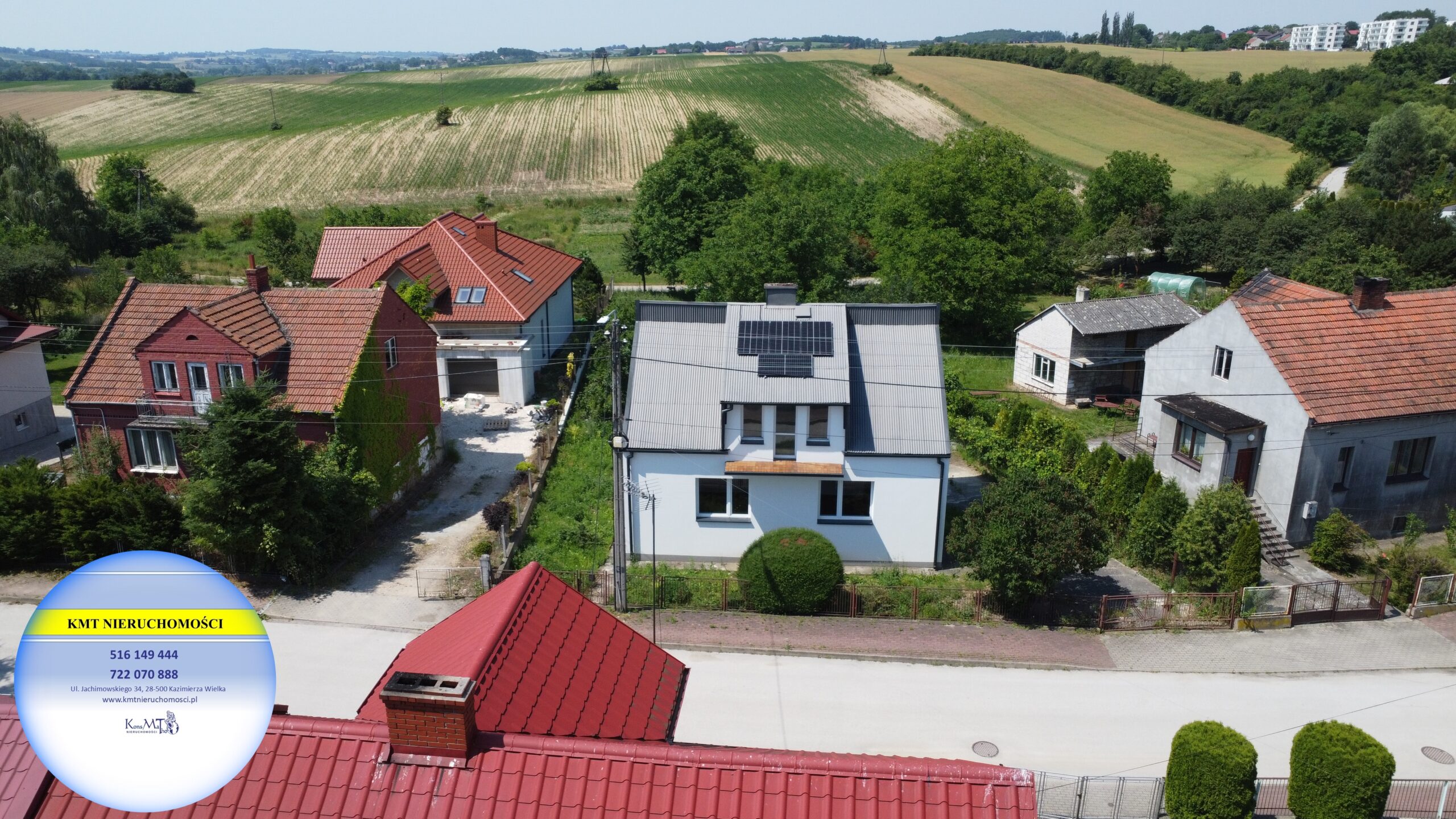 Dom, Kazimierza Wielka ul. Broniewskiego, stan dobry, do zamieszkania, świętokrzyskie